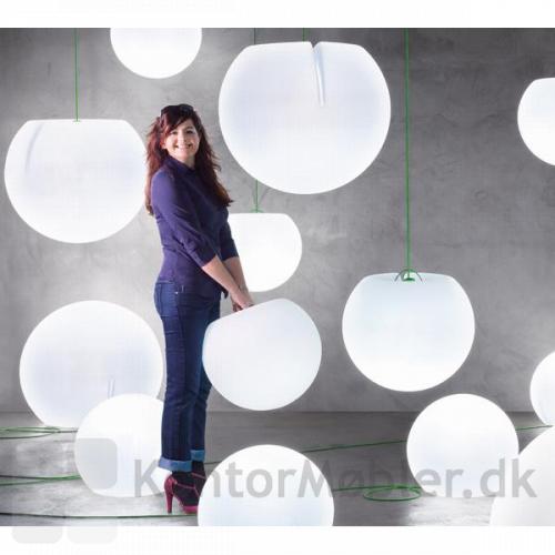 Happy Apple lampe er designet af Natalia Rota Nodari og Alberto Basaglia