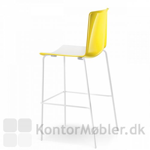 Tweet barstol kan vælges med sæde i ensfarvet eller med farvet ryg og hvid forside
