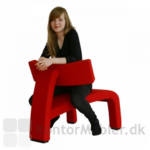 The red devil er en flot grafisk stol