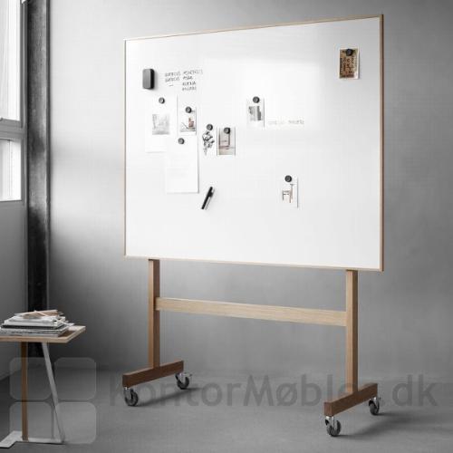 Wood mobil whiteboard i bredden 150,8 cm