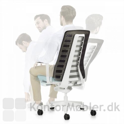 Pure kontorstol er designet til mennesket i bevægelse - stolen følges kroppens bevægelser