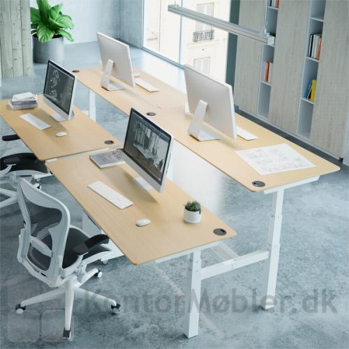 Conset 501-88 dobbeltbord giver en individual arbejdsplads, hvor man samtidig kan arbejde sammen