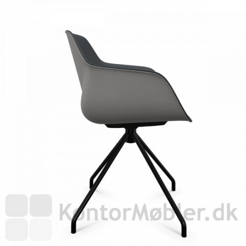 FourMe 11 mødestol med sort stel, skal i farven antracit og indersidepolstring