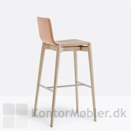 Malmö barstol 246 med stof polstring, sædehøjde 75,5 cm