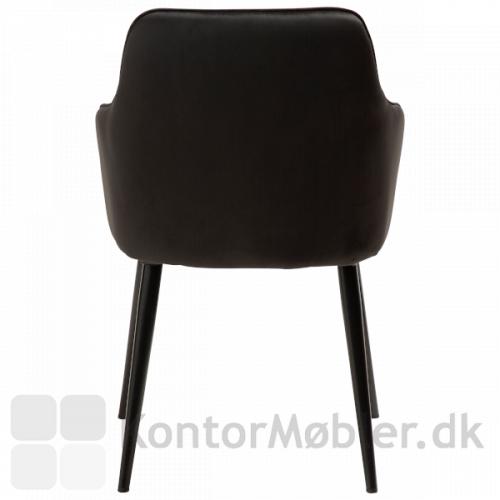 Urban armstol i sort velour er dansk design i topklasse fra Dan-Form