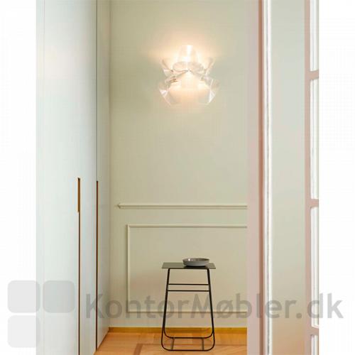 Hope væglampe giver et elegant udtryk i enhver indretning