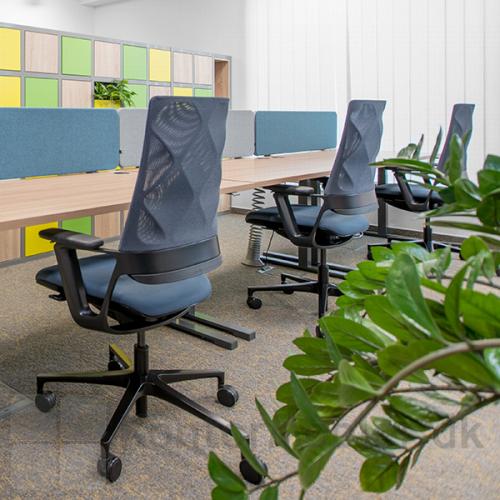 Connex2 kontorstol med netryg er en populær stol til kontoret