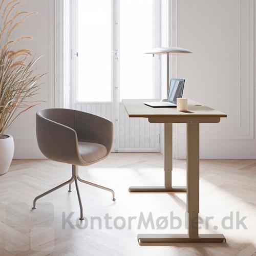 Conset skrivebord med skuffe, har en smal bordplade på kun 60 cm, perfekt til hjemme arbejdspladsen