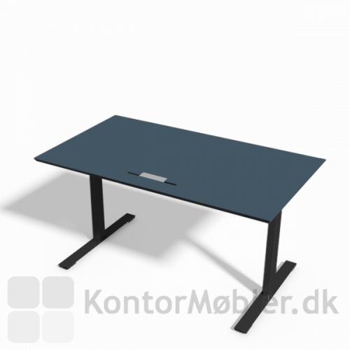 Delta hæve-sænke bord i blå linoleum