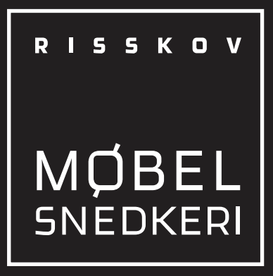 Risskov møbelsnedkeri logo